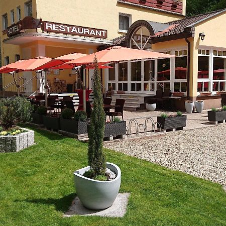 Hotel Goldbaechel Wachenheim an der Weinstraße Exteriör bild